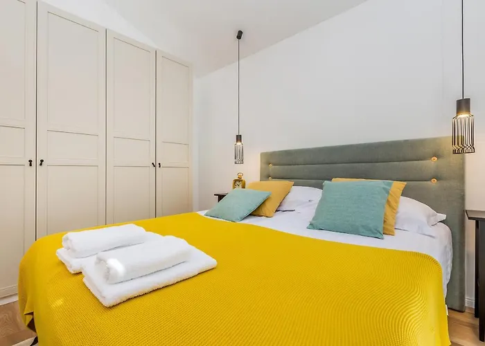 Apartament Viktorija With Private Pool